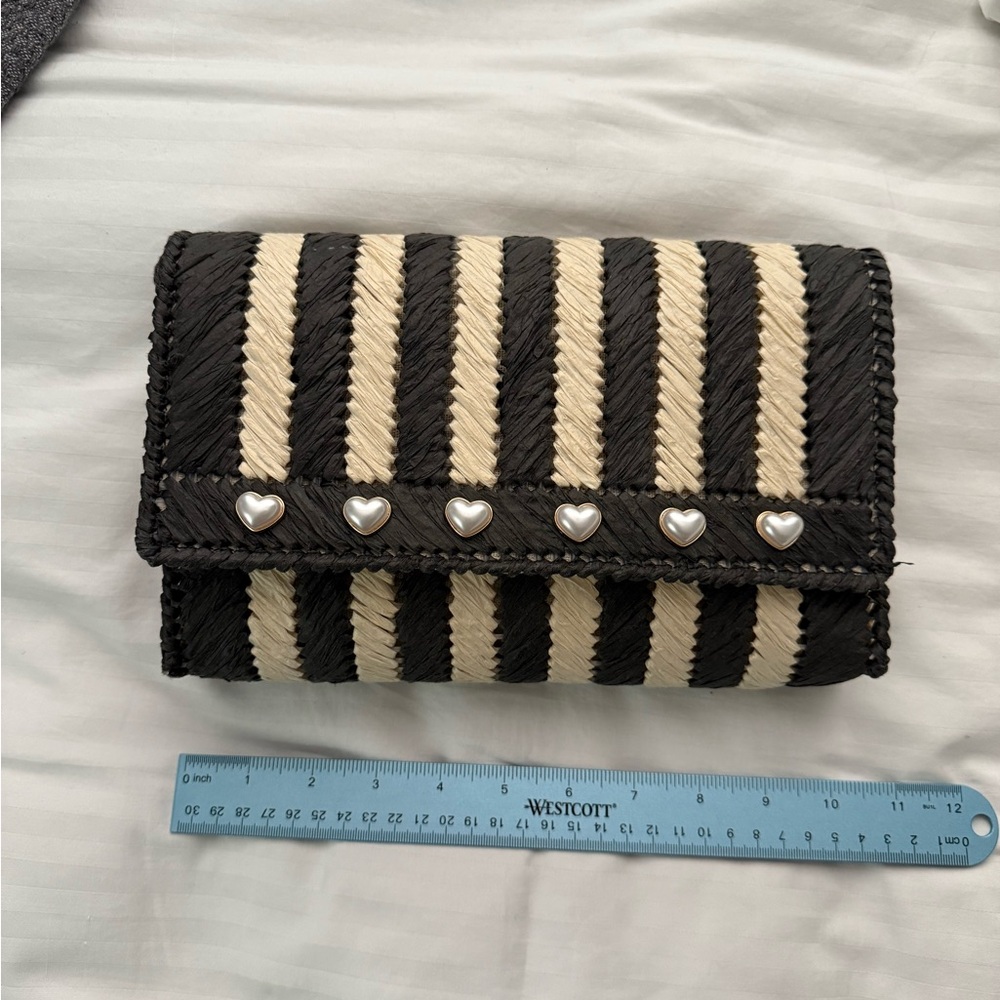 Btb Los Angeles Gisele Clutch